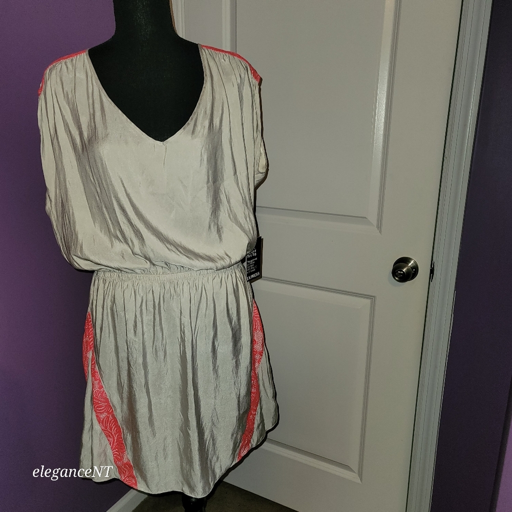 Express Dress with Pink Highlights sz: L NWT - Picture 4 of 12